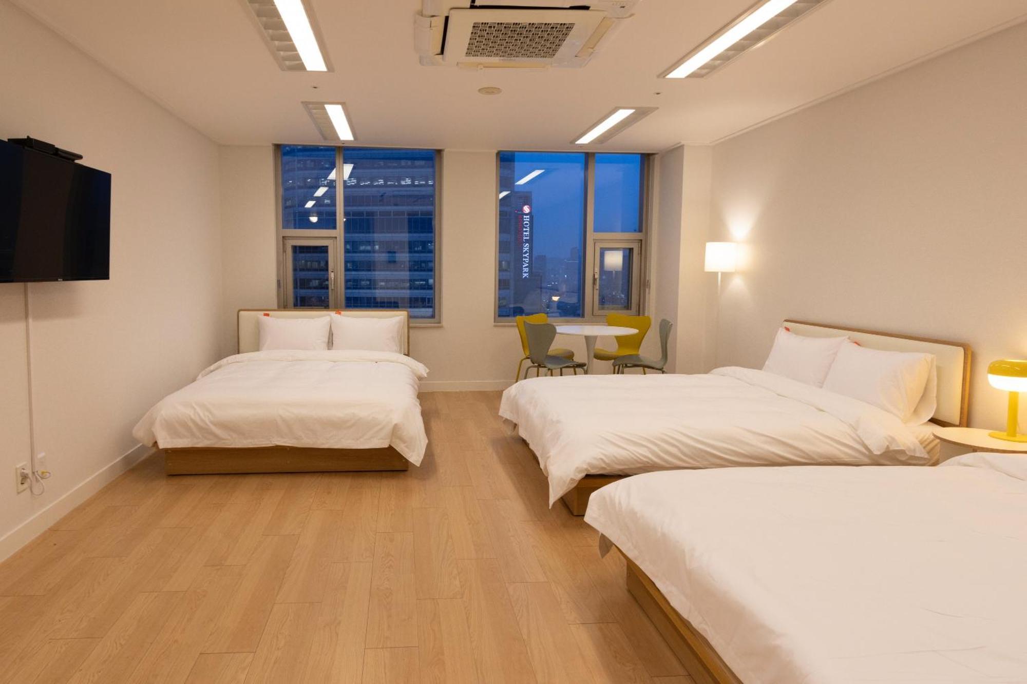 "Grand Opened" Maxtyle Guesthouse Dongdaemun Сеул Экстерьер фото