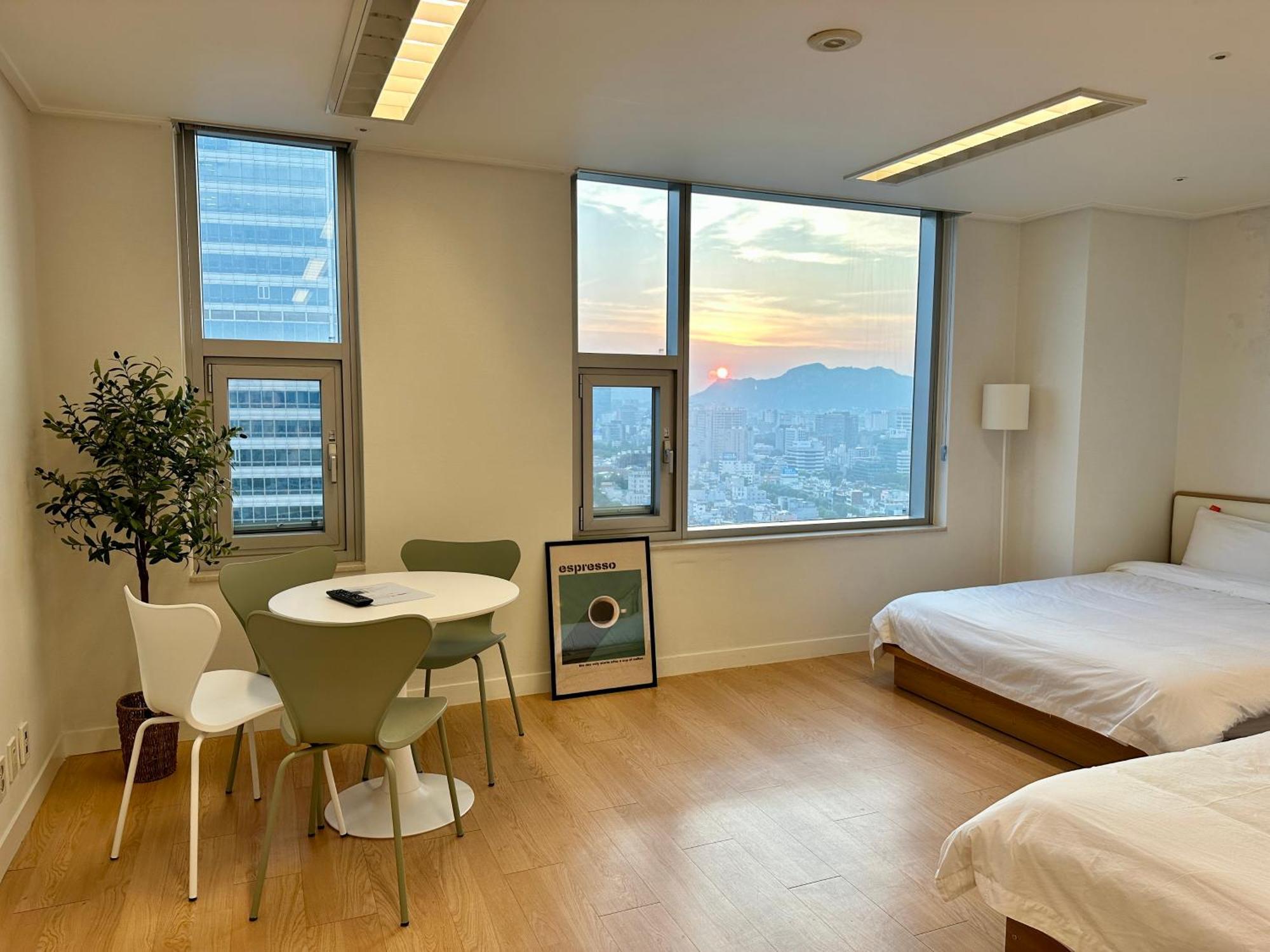 "Grand Opened" Maxtyle Guesthouse Dongdaemun Сеул Экстерьер фото